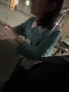 湖南文理学院生命与环境科学学院副教授林某出轨女学生，引发网友关注。网传林某妻子来到女生读研学校讨公道，声称该女生当“学术妲己”，本科期间发3篇一区SCI论文，并且还有大量二人开房记录。记者查阅湖南文理学院生命与环境科学学院官网，发现该院师资队伍的副教授名单里已查询不到林某信息。对此，湖