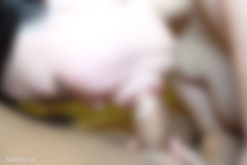 FC2-PPV-4702466 【故事结束】十岁的妻儿，丰满的胸部，丰满的身材，家人的失误和强行进攻，一个勇敢者的努力【下】